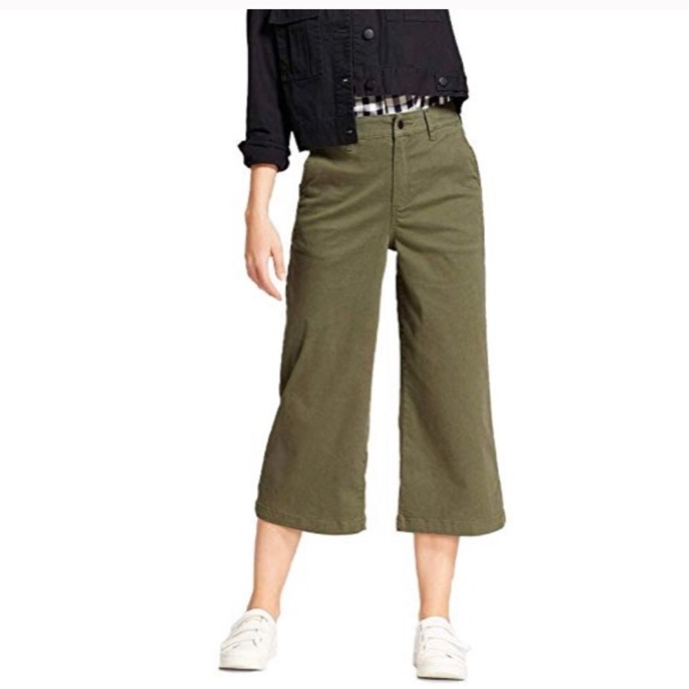 NWT Zara Women’s Olive HiRise Wide Leg Crop Pant